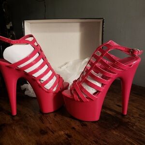 🔥Ellie Heels 👠  NWOT 🔥